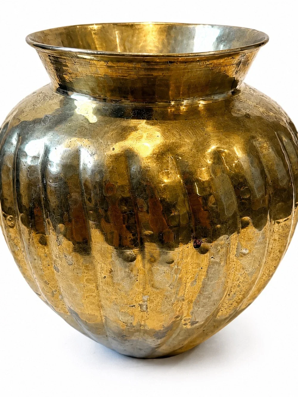 BEAU! Heavy Hammered Brass (2lbs) Solid Brass Decorative Vase Table Decor